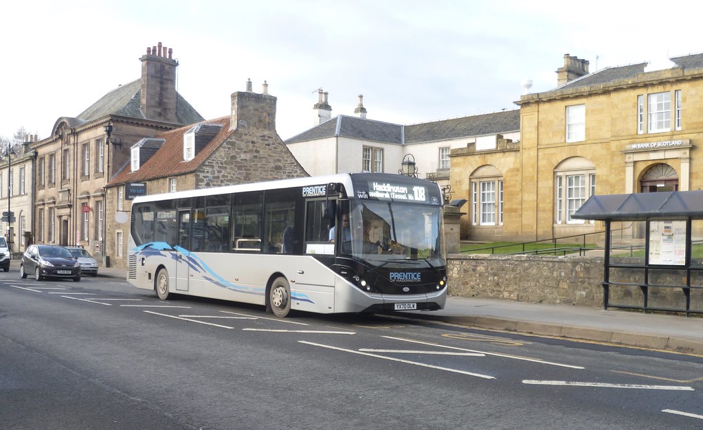 Prentice Coaches 412 on Court Street, Haddington. Fleet nu… Flickr