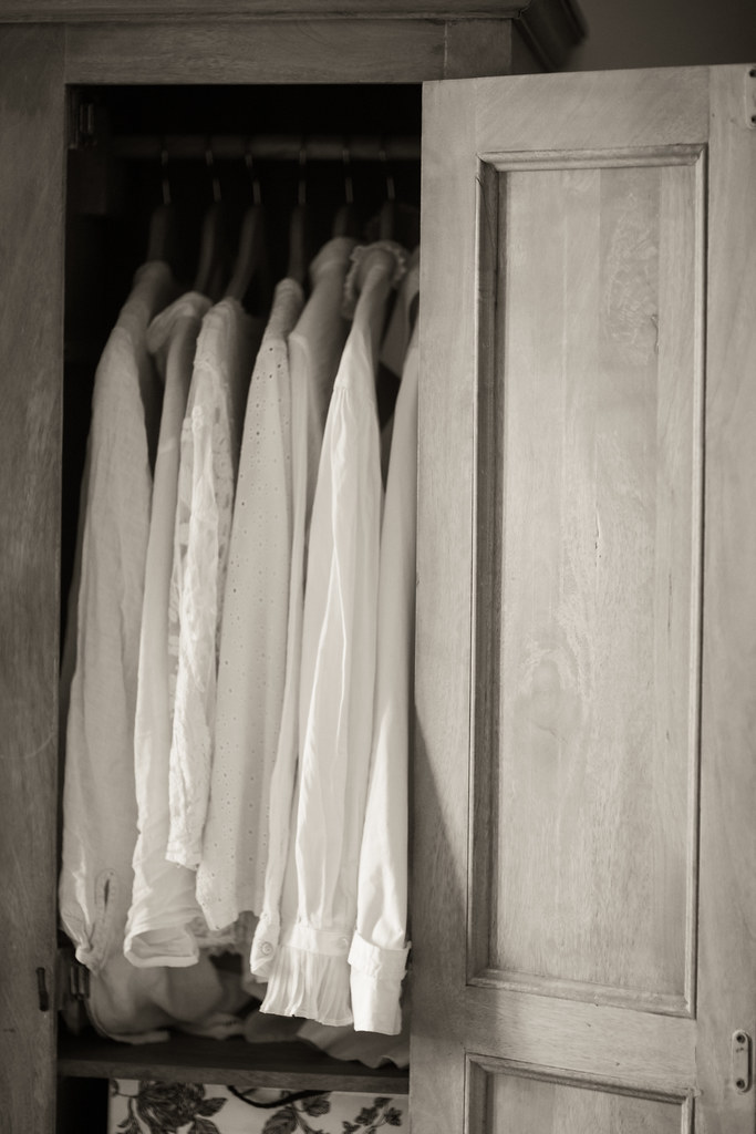 l'armoire Anne Renee Silver Flickr