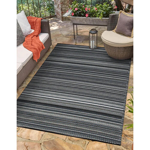 WEAVER BLACK OUTDOOR RUG The Weaver Black Outdoor Rug has … Flickr