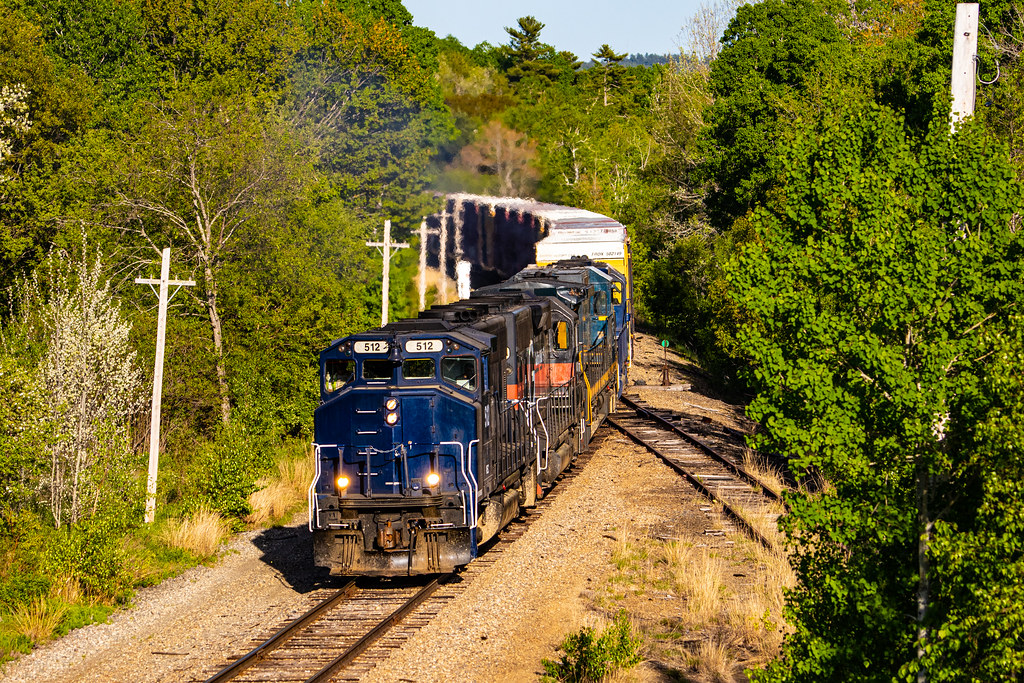 Carmel ST NMWA rounds the bend at Carmel, Maine on the for… Flickr
