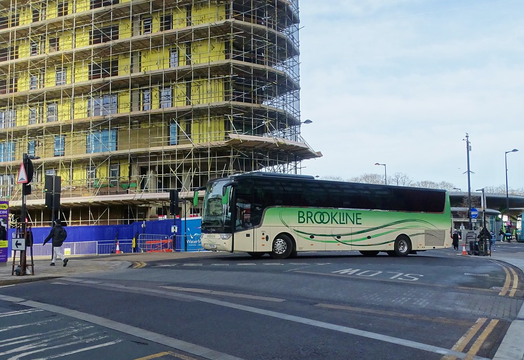 chatham Brookline vehicle BC14BLC at Chatham bus station o… Flickr