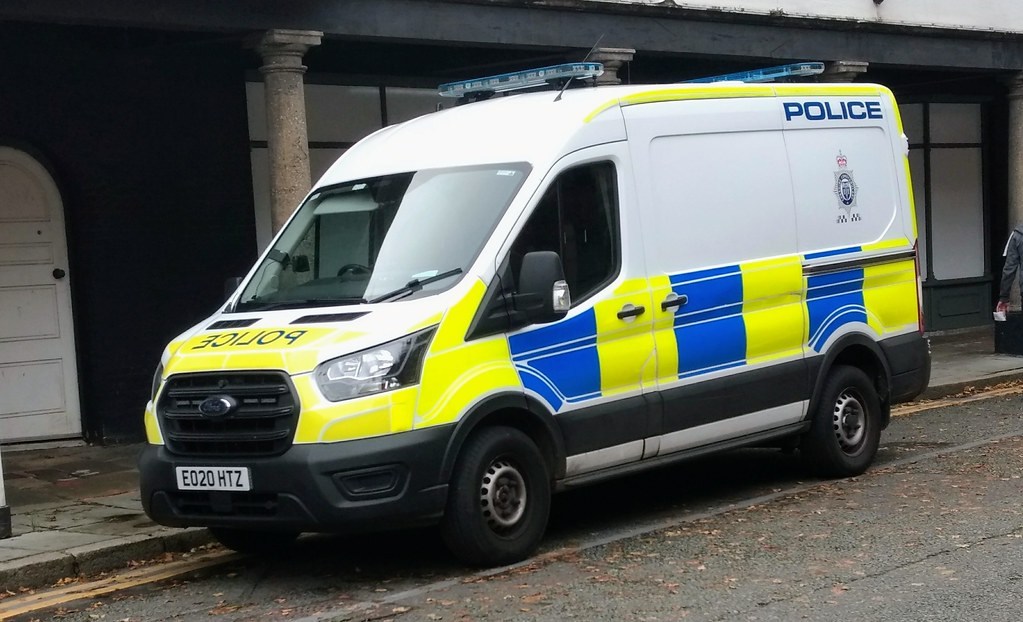 Cheshire Police Constabulary Ford Transit van EO20 HTZ Flickr