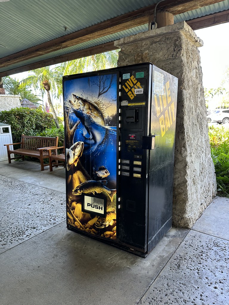 Bass Pro Shops Dania Beach Live Bait Vending Machine Flickr