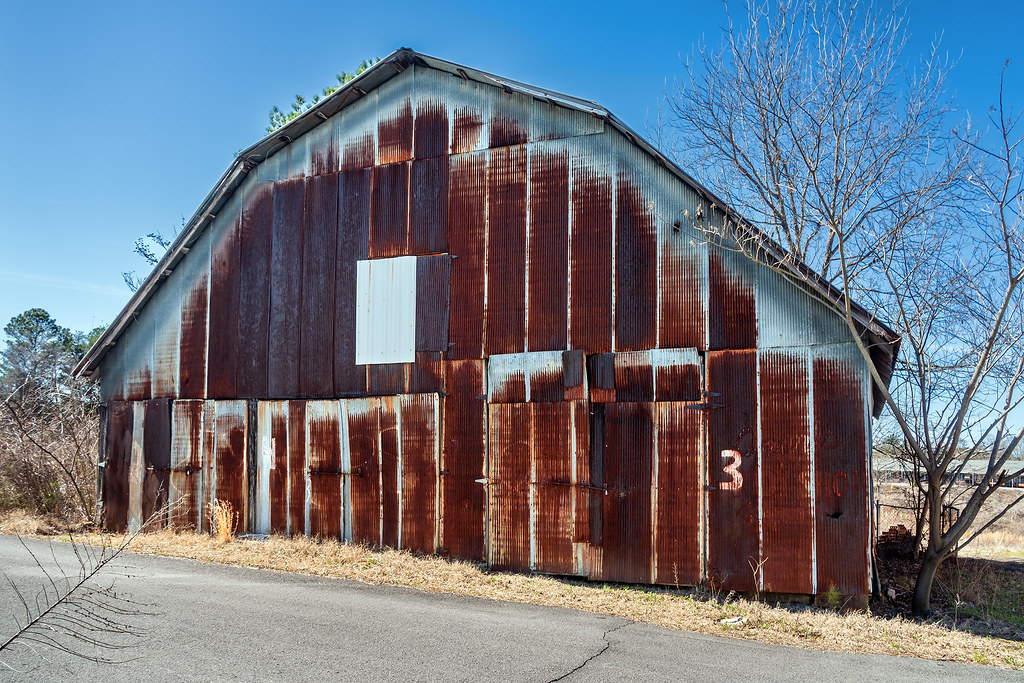 Building 3 In downtown Double Springs, Alabama. Richard Melton Flickr
