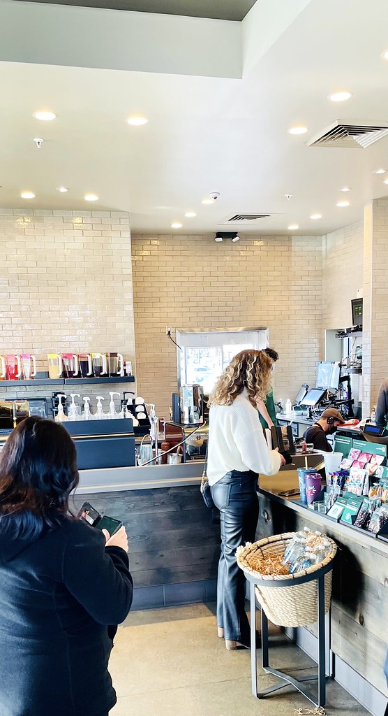 Patron at Starbucks raymond joseph Flickr