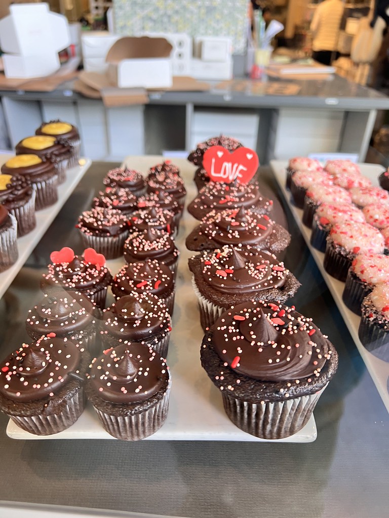 Cupcakes. Portland. February 2023 drburtoni Flickr