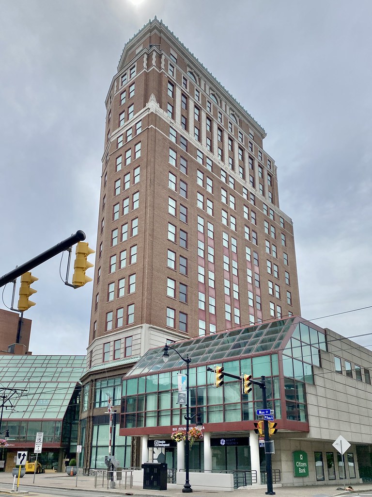 Genesee Building (Hyatt Hotel), Main Street and Huron Stre… Flickr