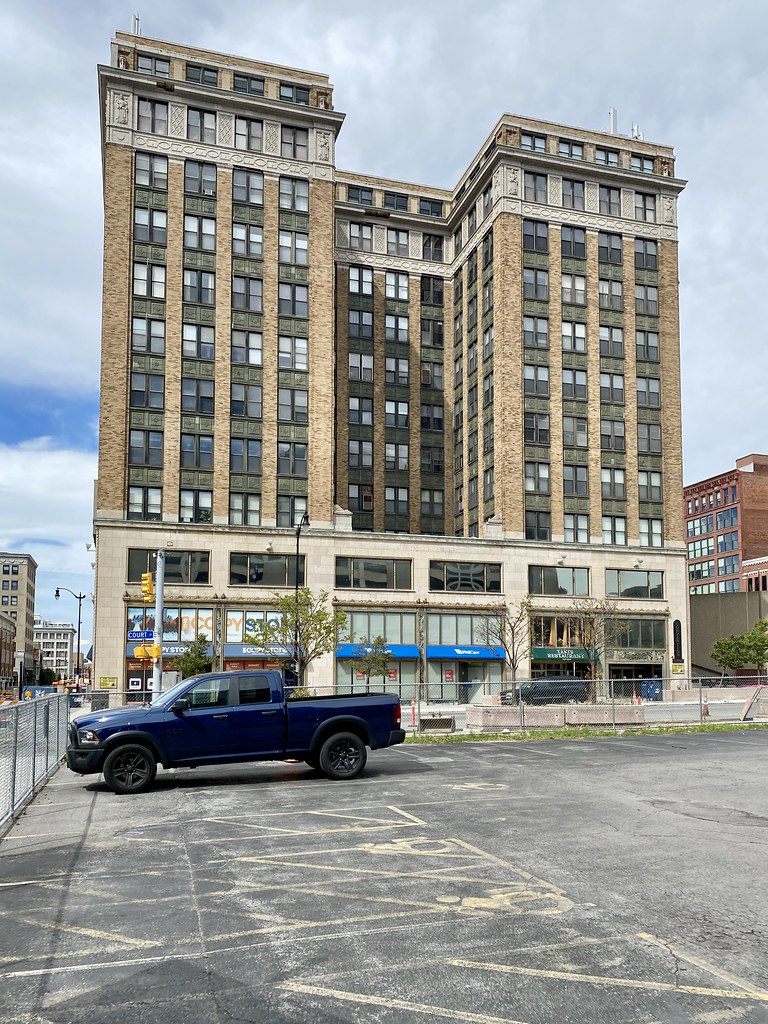 Walbridge Building, Court Street and Franklin Street, Buff… Flickr