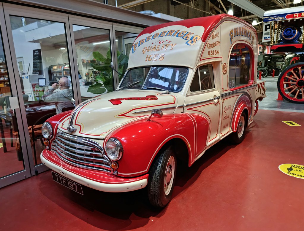 Morris Cowley Ice Cream Van 1952 Winnards of Wigan Jaimie Wilson