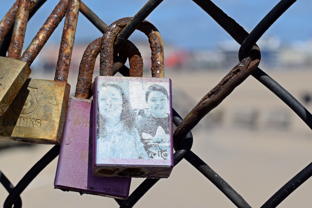 Love locks in Ocean City [04] a photo on Flickriver