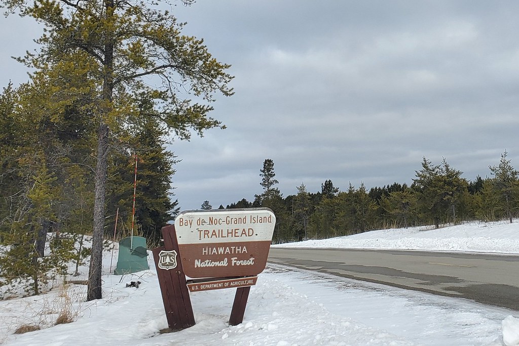 BaydeNoc to Grand Island Trailhead Hiawatha National For… Flickr