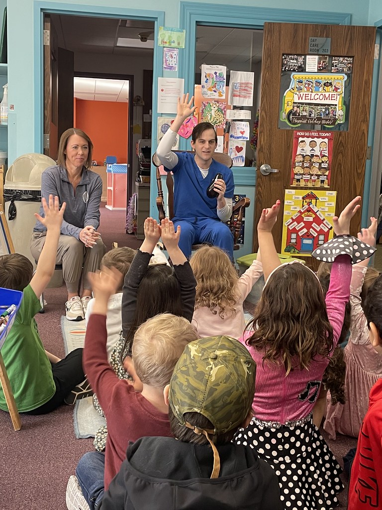 Dr. David Markiewicz Dentist visits Big & Little Mundelein Park