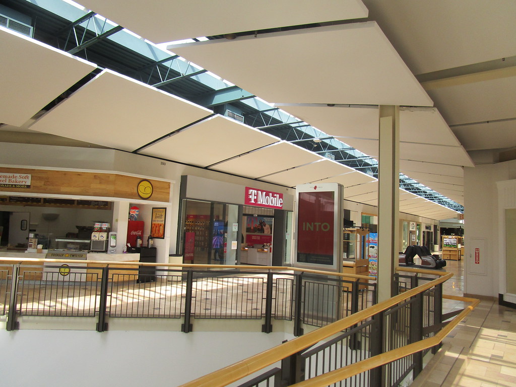 Exton Square Mall Exton, PA. April 2022. … Flickr