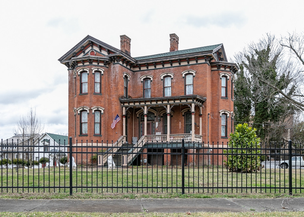Thomas Halliday House — Cairo, Illinois Christopher Riley Flickr