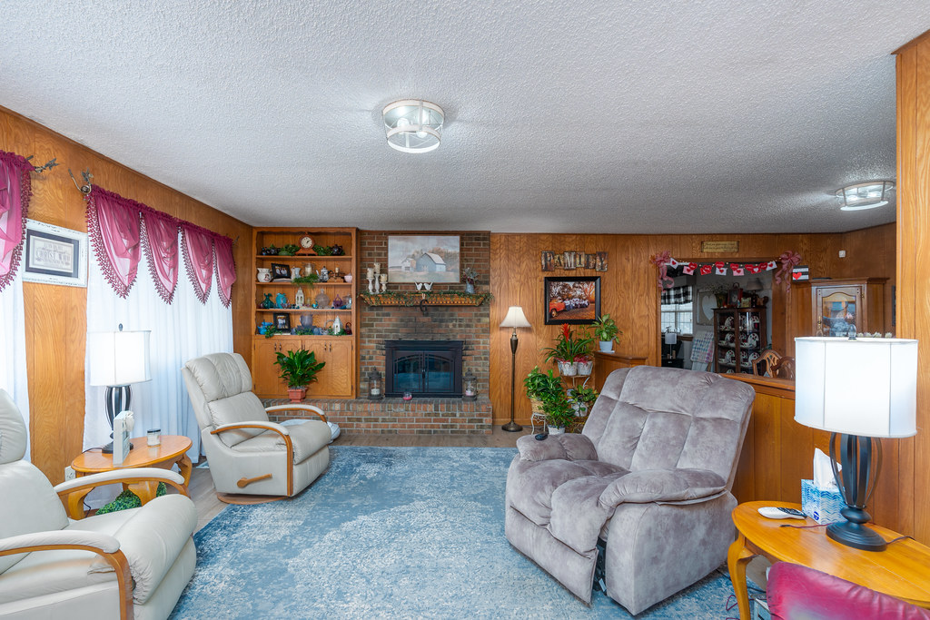 _DSC9700Edit April Curry Flickr