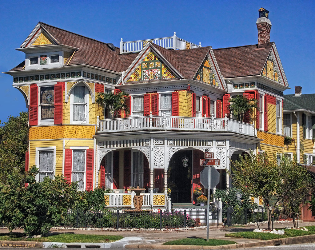 The Beissner House, Galveston Texas Beissner House is an e… Flickr