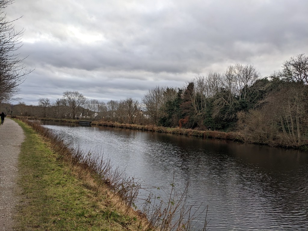 Caledonian Canal in the Dalneigh area of Inverness (5) Flickr