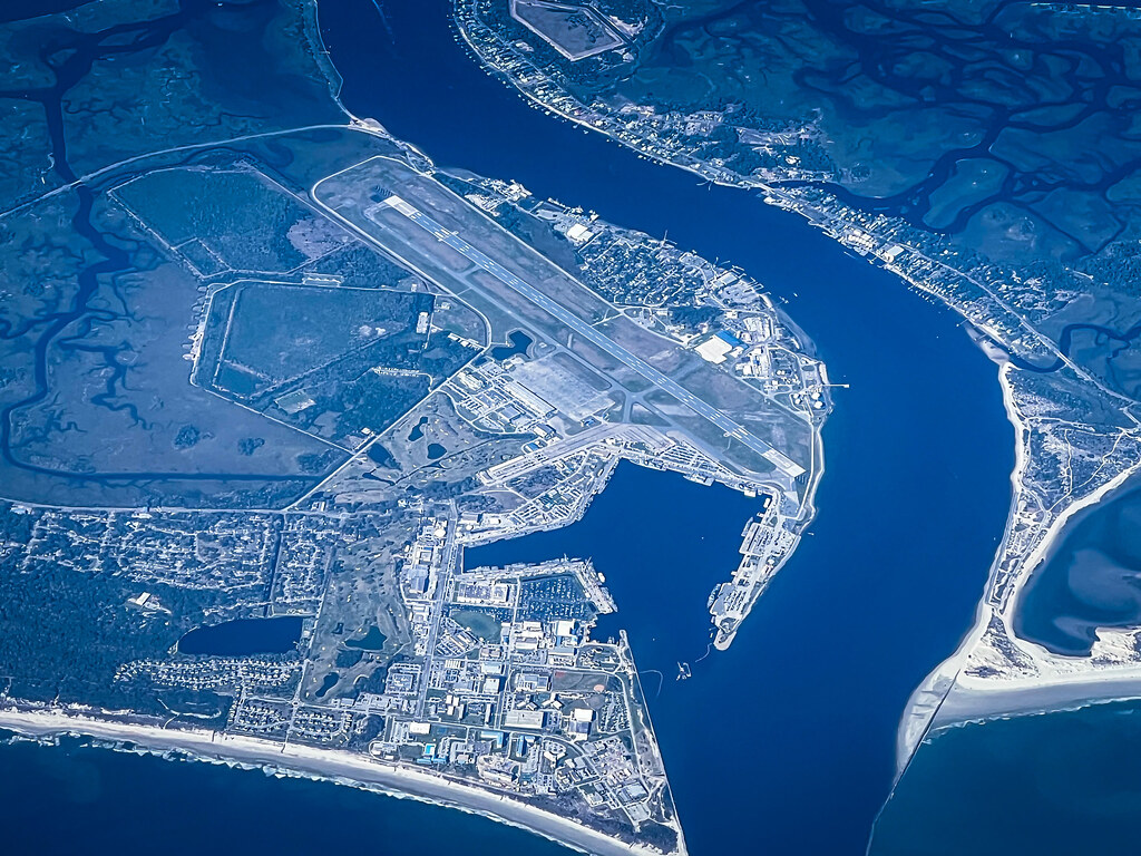 Aerial view of St Johns River with Naval Station Mayport a… Flickr