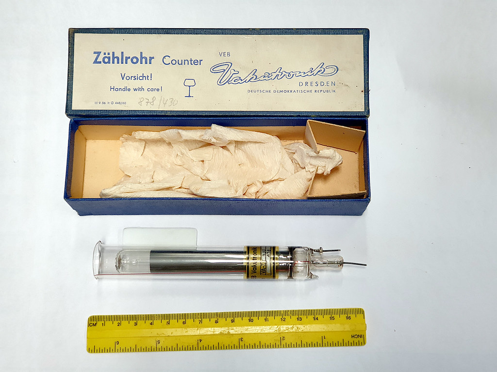 technology_Vakutronik_GM_tubes_016 Special historical Germ… Flickr