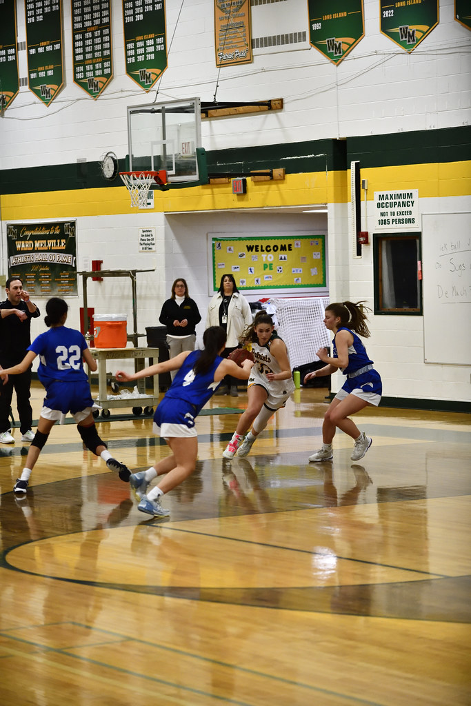 Centereach High School vs Ward Melville High School Quarte… Flickr
