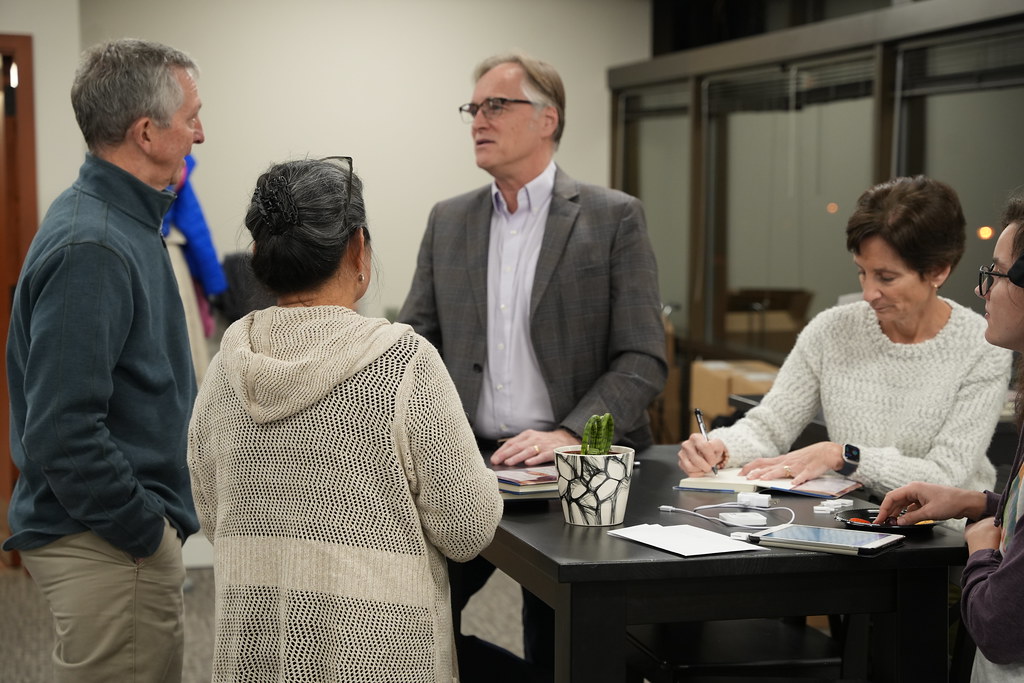 RM_04398 Renewal Ministries Flickr