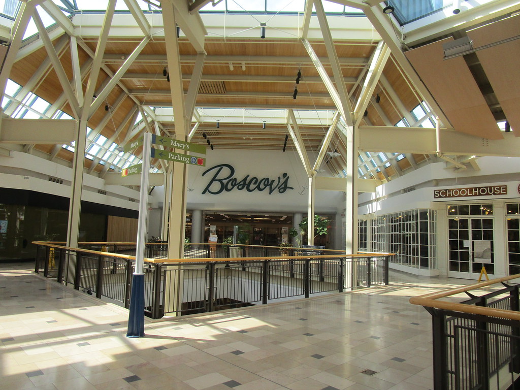 Exton Square Mall Exton, PA. April 2022. … Flickr