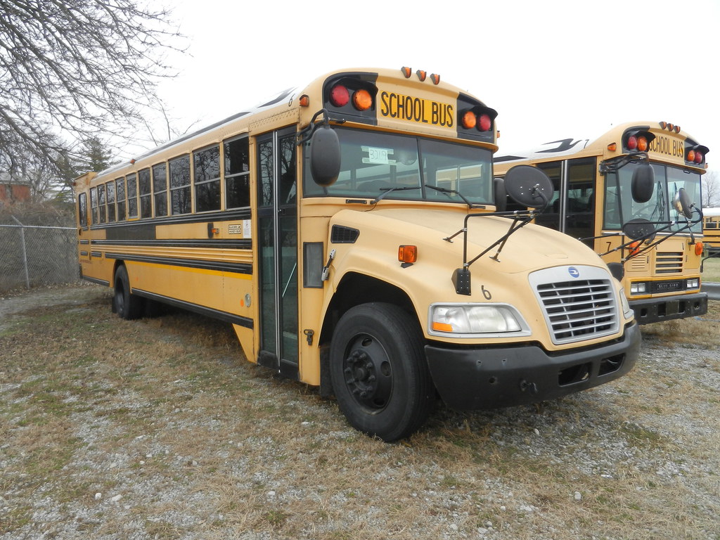 exWayne Trace Local School District 6 (2) Cardinal Bus Sa… Flickr