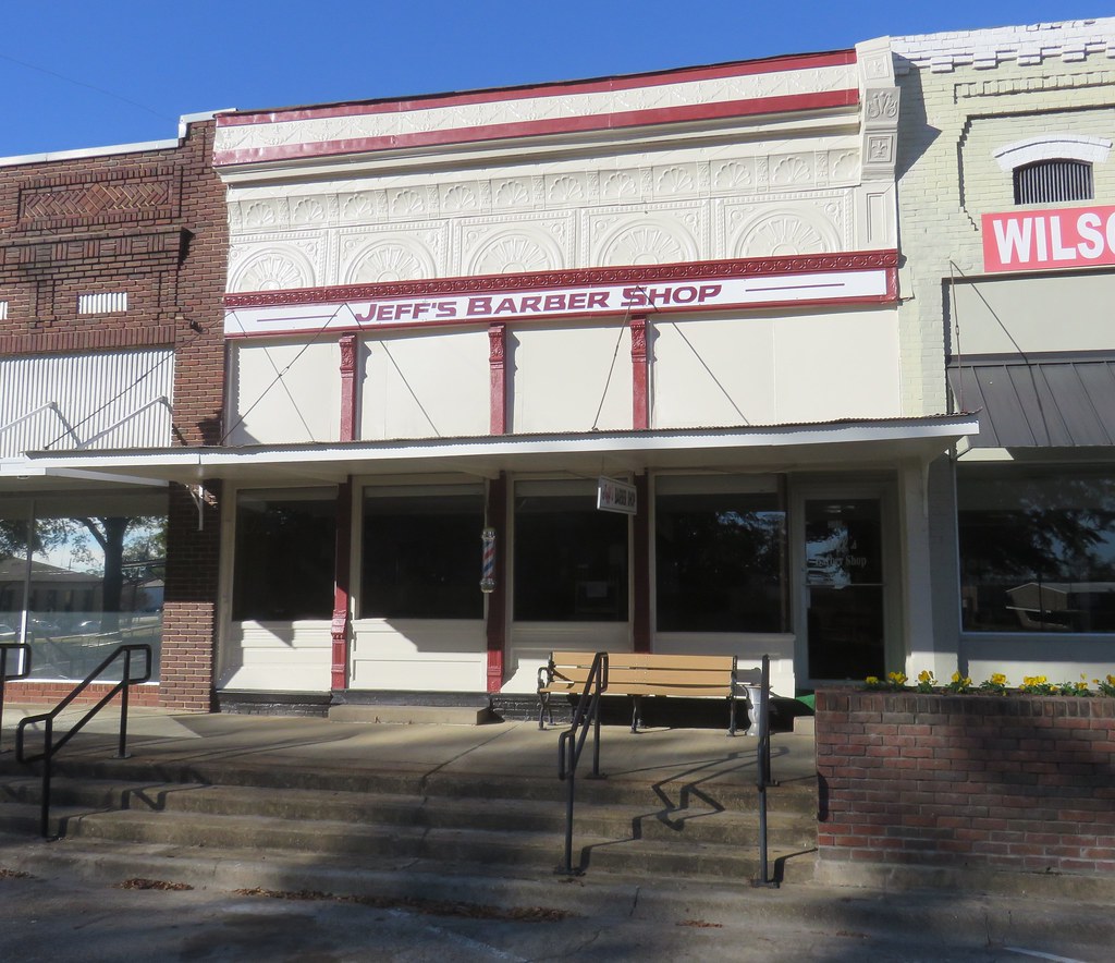 Jeff's Barber Shop (De Queen, Arkansas) Located at 308 Wes… Flickr