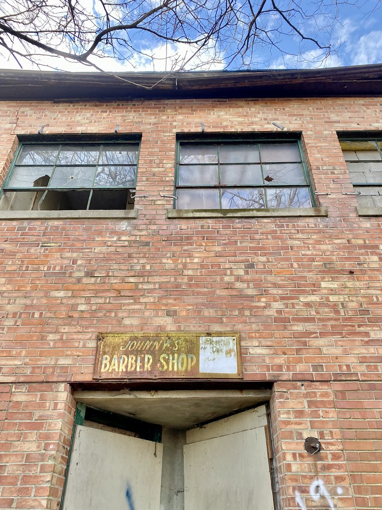 Johnny’s Barber Shop Sign, Old English Woods Market, Engli… Flickr