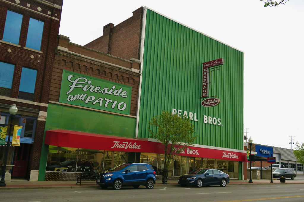 Pearl Bros. Hardware, Joplin, MO Pearl Brothers True Value… Flickr