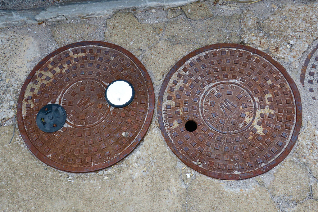 Manhole Covers, Joplin, MO Manhole covers in the streets o… Flickr