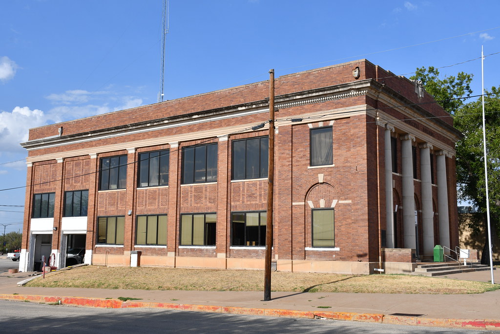 Breckenridge Municipal Building (Stephens County, Texas) Flickr