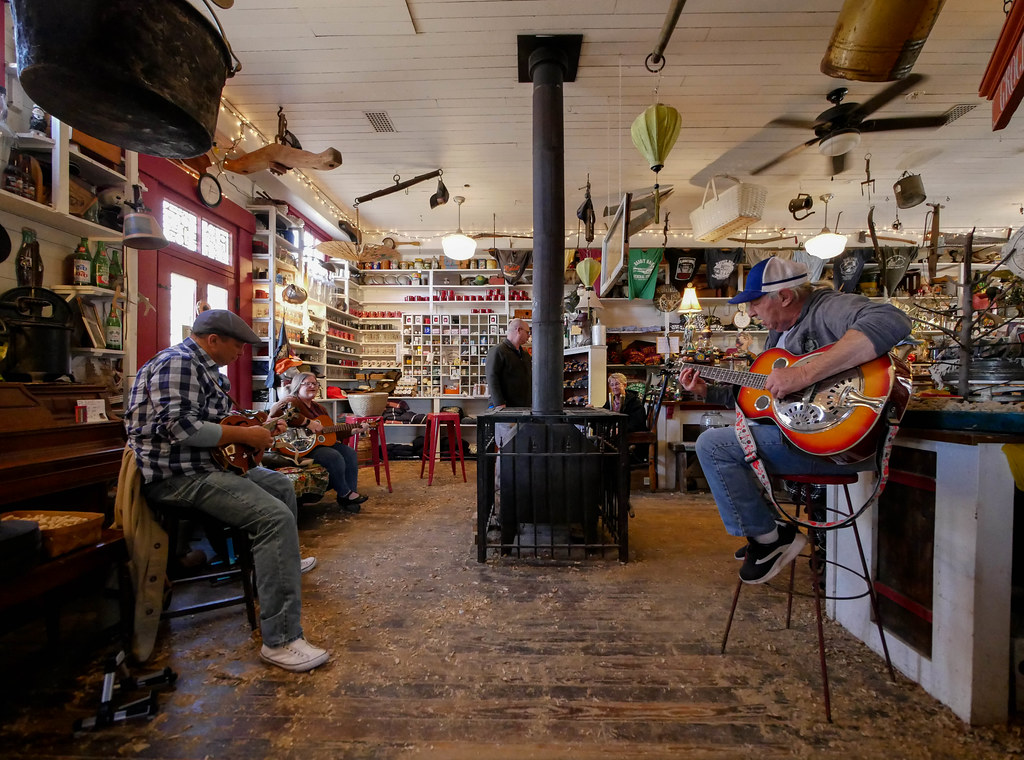 Rabbit Hash's General Store, Kentucky Francois Le Roy Flickr