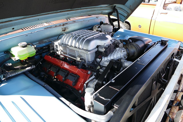 Dodge 100 pickup - a photo on Flickriver