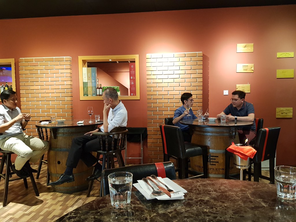 青蛙生活点滴 Froggy's Bits of Life 燒肉 Roasted Pork, 芝士拼盤 Cheese platter