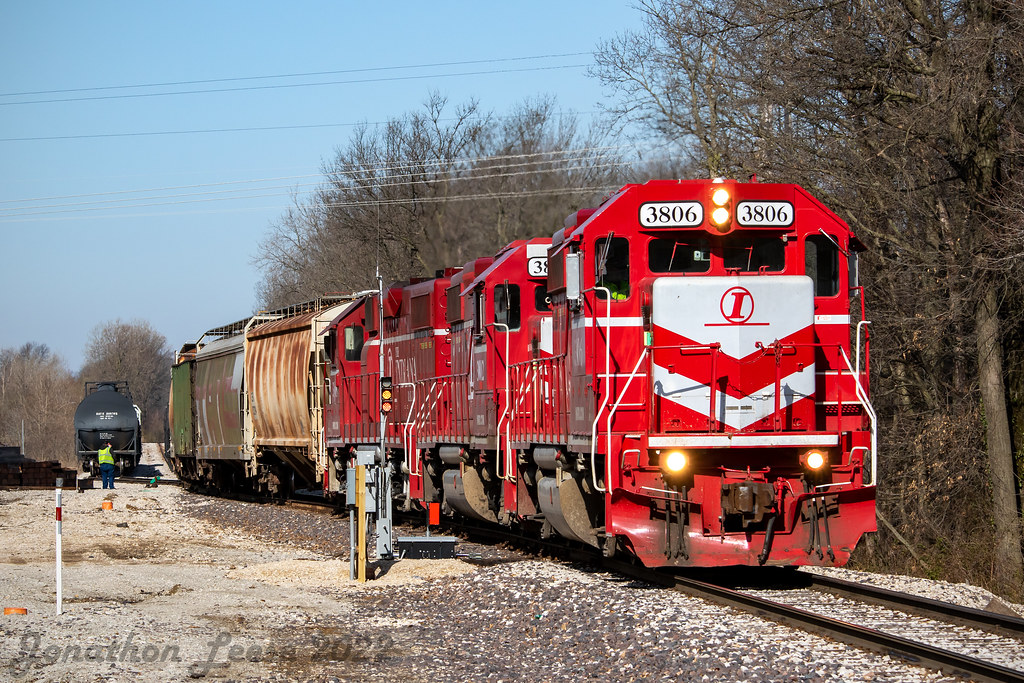 Switz City Shuffle A trio of GP382s work Indiana Railroad… Flickr