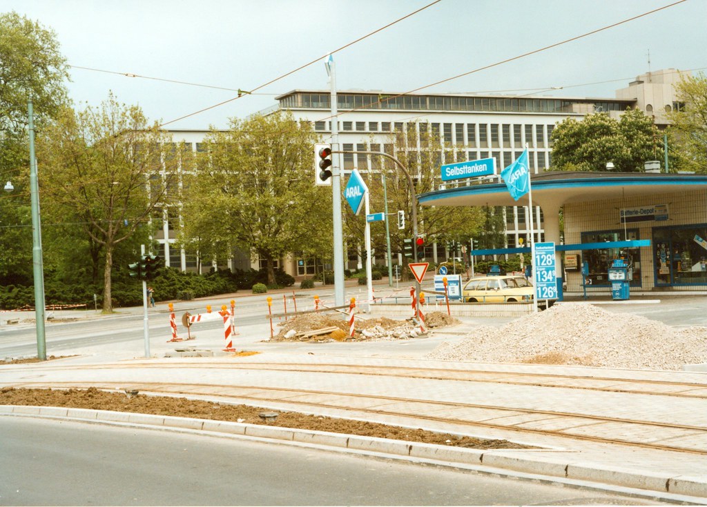 Tankstelle ARAL / 44789BOMitte Wittener Str 56a Aleksandra Lippert