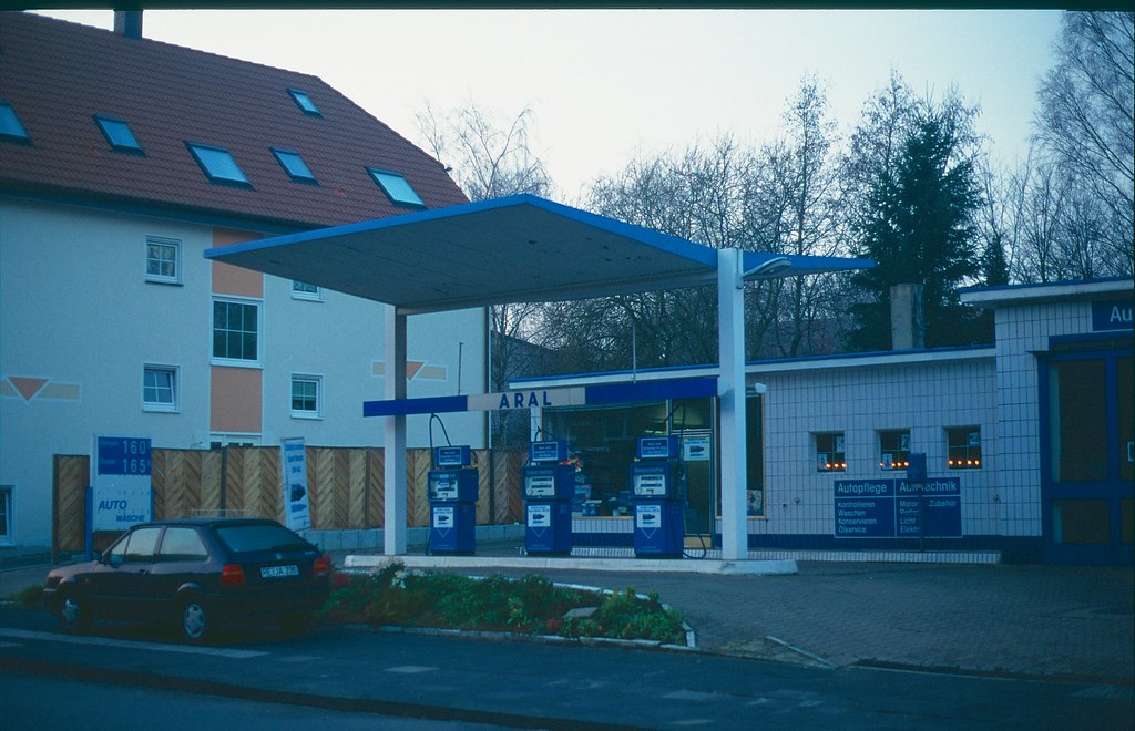 Tankstelle ARAL / 44577CAS Gerther Str 46 Aleksandra Lippert Flickr