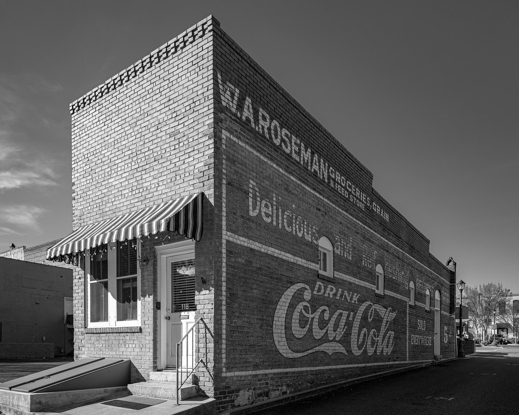 Historic grocery, Salisbury L1230613 Robert Hill Long Flickr