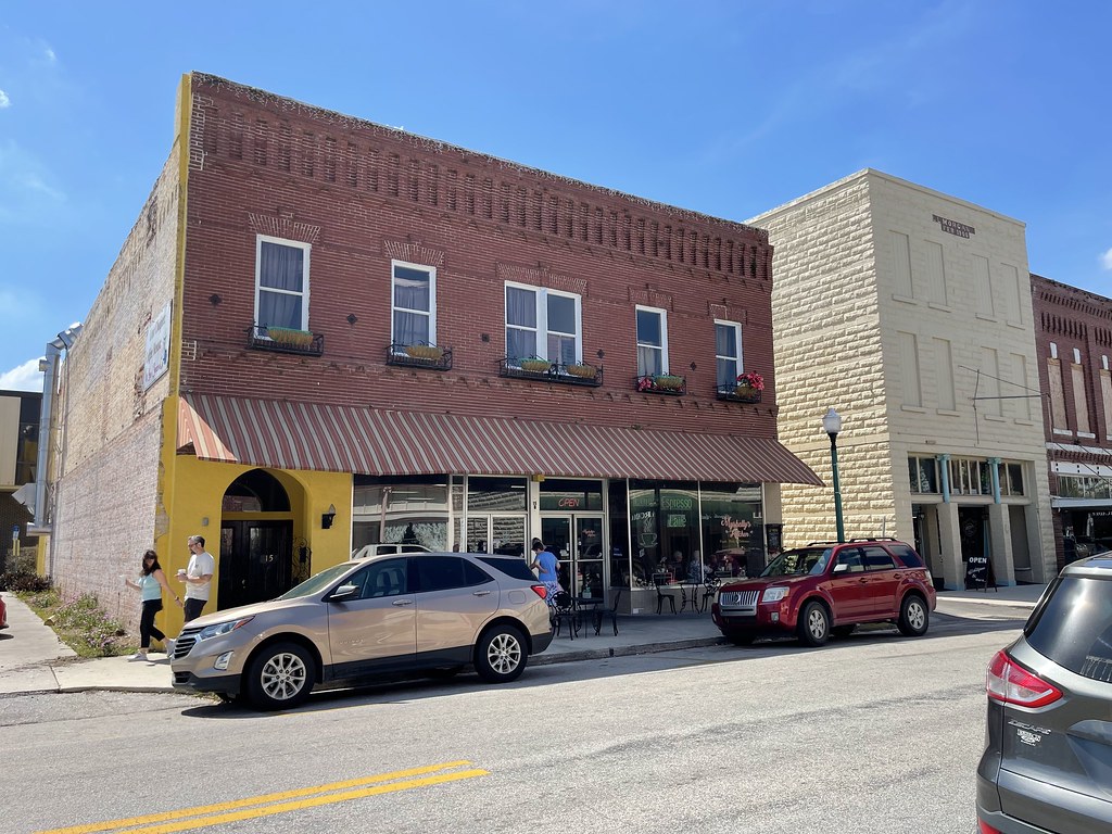 Commercial Block. Downtown Arcadia, Florida. devtmefl Flickr