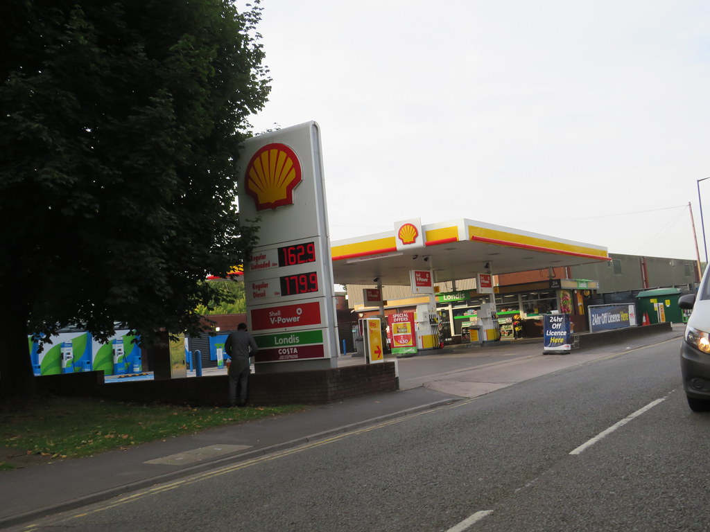 Shell York Road, Bristol 7 This is another garage I pass… Flickr