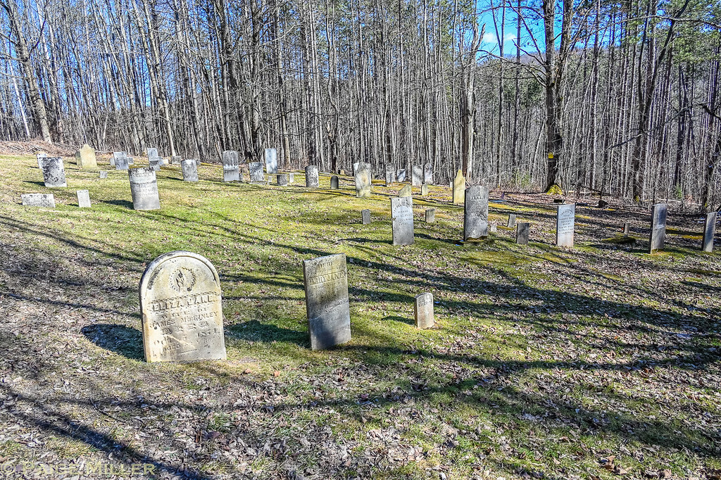 Ashford, NY Bryant Hill Cemetery, graves from the 1824 and… Flickr