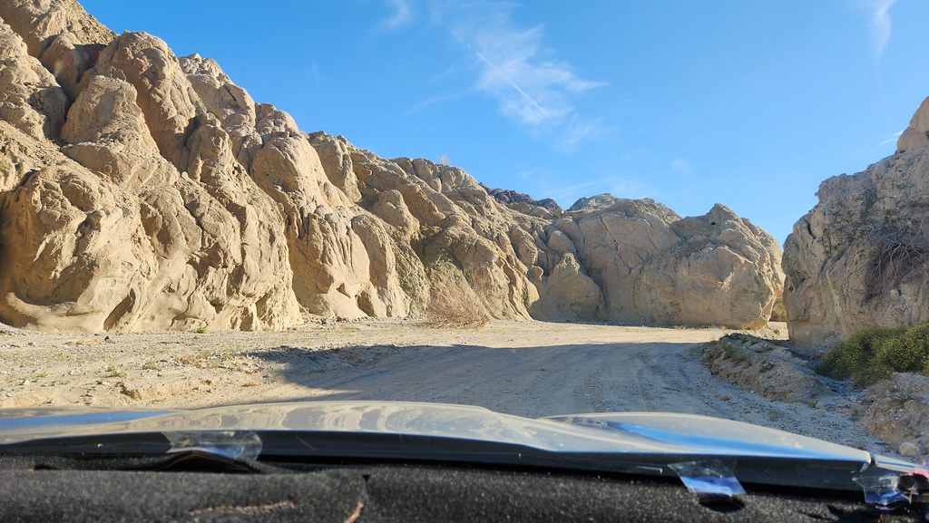 20230304_081403_Painted Canyon Rd off Box Canyon Road, Mec… Flickr