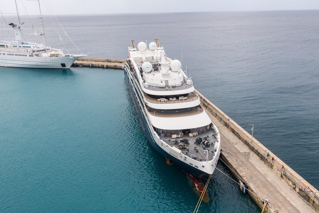 Le Dumontd'Urville Jason