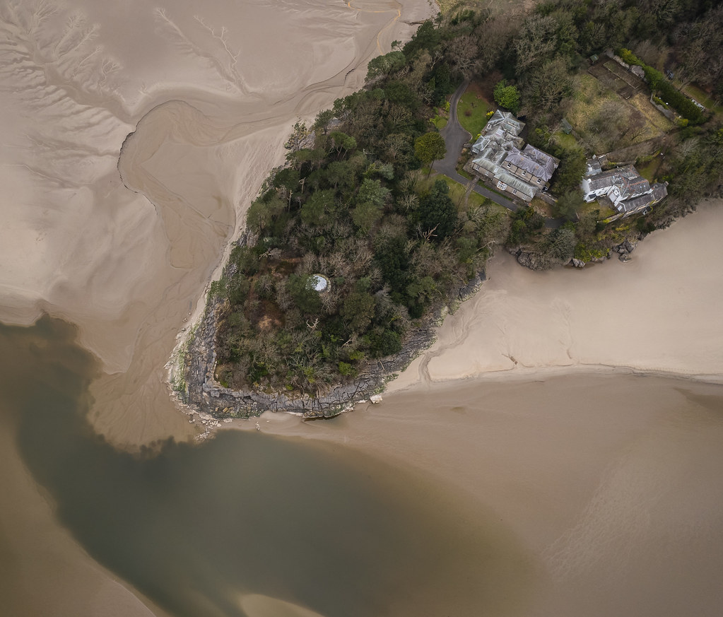Private Island, Morecambe Bay Ben Hanson Flickr