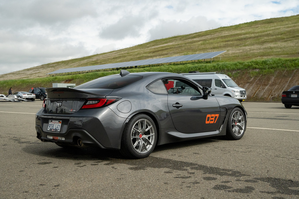 DSC06275 Gen 2 Toyota GR86 in Pavement Gray APEX Wheels Fo… Flickr