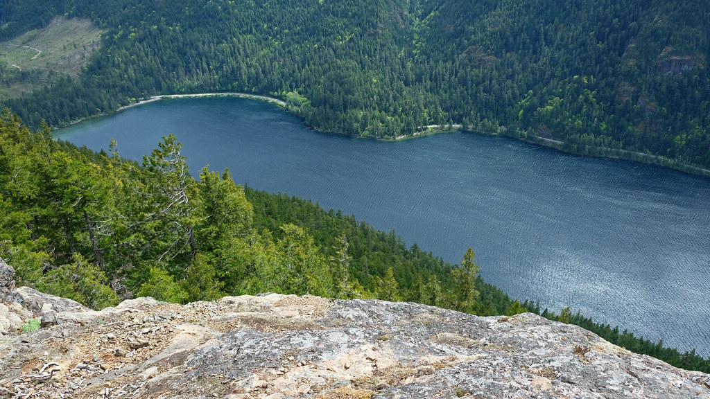 Cameron Lake, Vancouver Island, BC, Canada Csaba&Bea Our Wanders