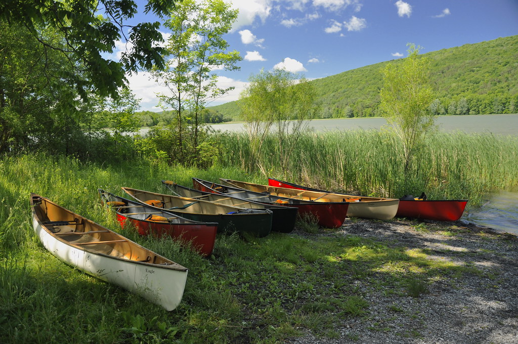 Hemlock Lake, Upstate New York One of Upstate New York's p… Flickr