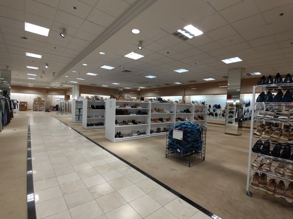 Buyer's Market Muncie Mall Muncie IN Formerly Macy's gameking3 Flickr