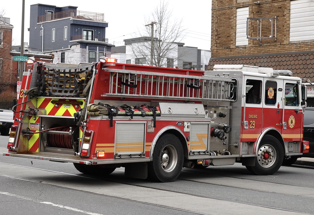 PFD Engine 29 | Philadelphia Fire Department Engine 29 2012 … | Flickr